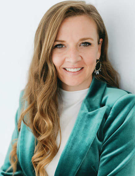 portrait photo of lady